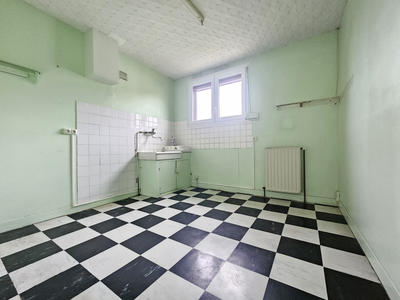 Maison - 86 m² - 5 pièces