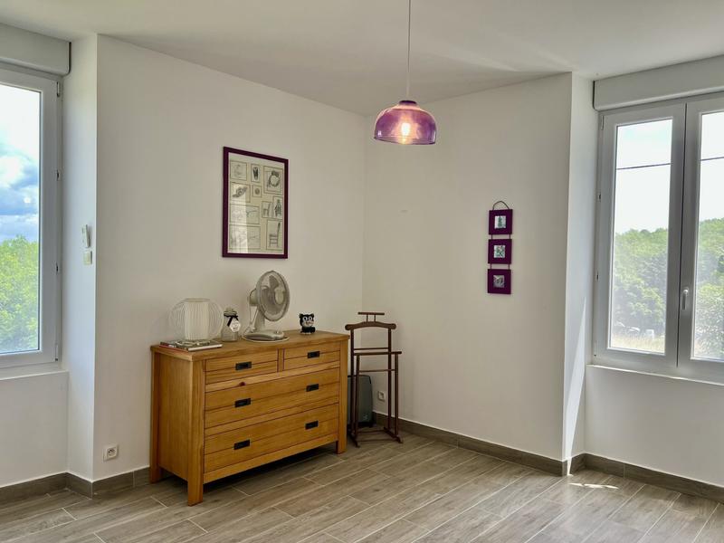 Maison traditionnelle - 222 m² - 6 pièces