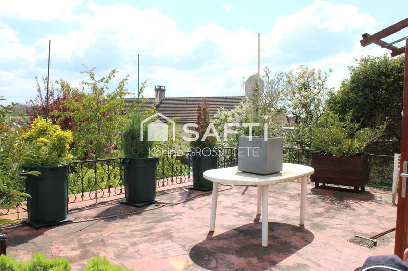 Maison - 98 m² - 4 pièces