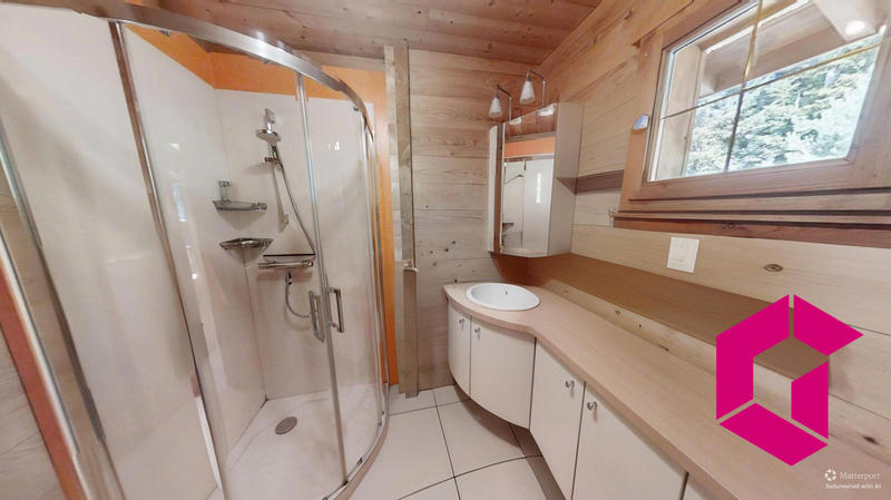 Châlet - 136 m² - 4 pièces