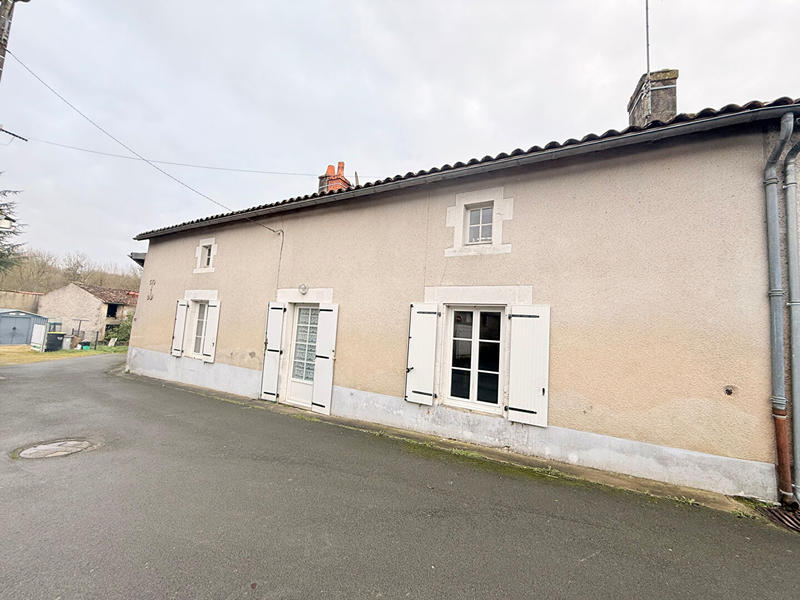 Maison - 105 m² - 4 pièces