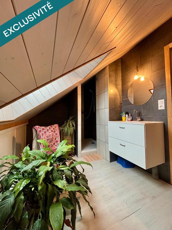 Maison - 150 m² - 9 pièces