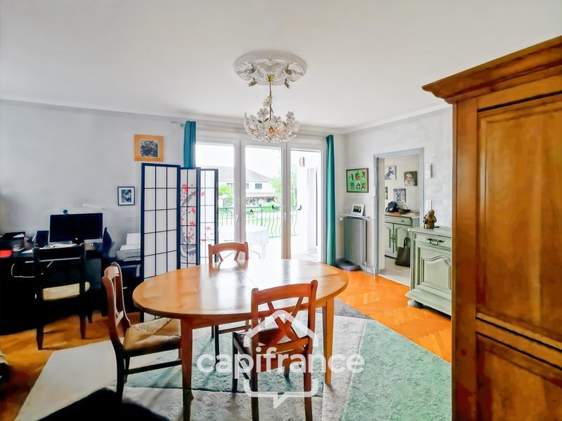 Maison de village - 87 m² - 5 pièces