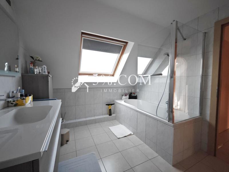 Duplex - 81 m² - 4 pièces