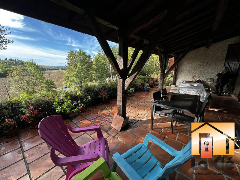 Maison ancienne - 237 m² - 6 pièces