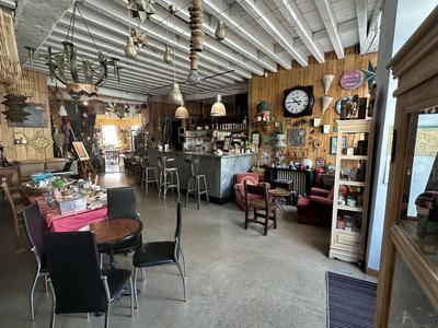 Fonds de commerce - Magasins - 195 m²