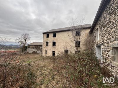 Appartement - 270 m² - 1 pièce