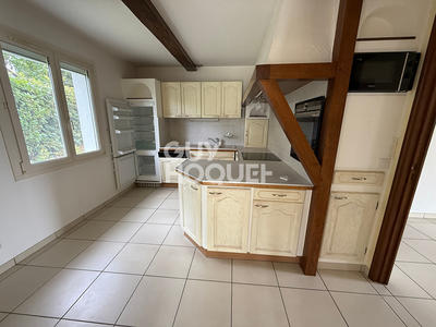 Maison - 115 m² - 6 pièces