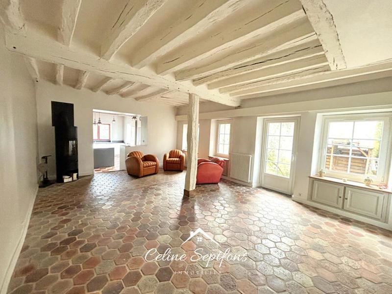 Maison - 200 m² - 9 pièces