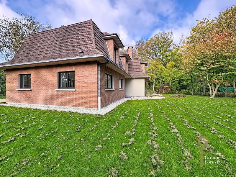 Maison - 193 m² - 5 pièces