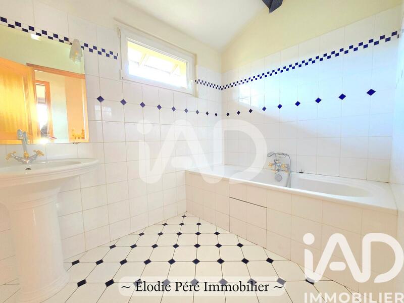 Maison - 125 m² - 4 pièces