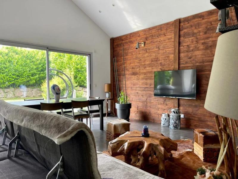 Maison - 156 m² - 6 pièces