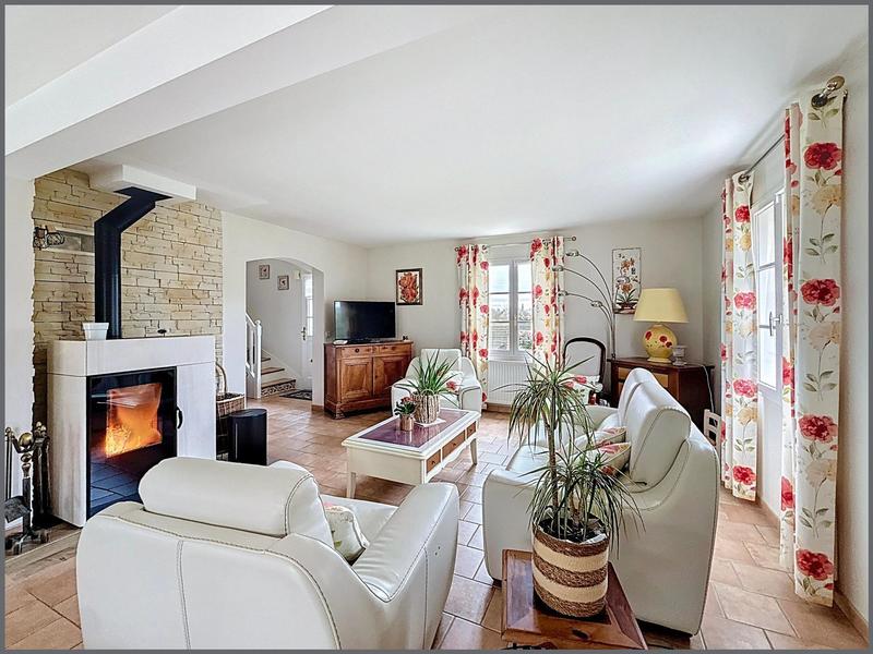 Maison - 184 m² - 8 pièces