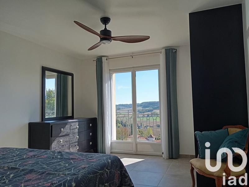 Maison - 485 m² - 10 pièces