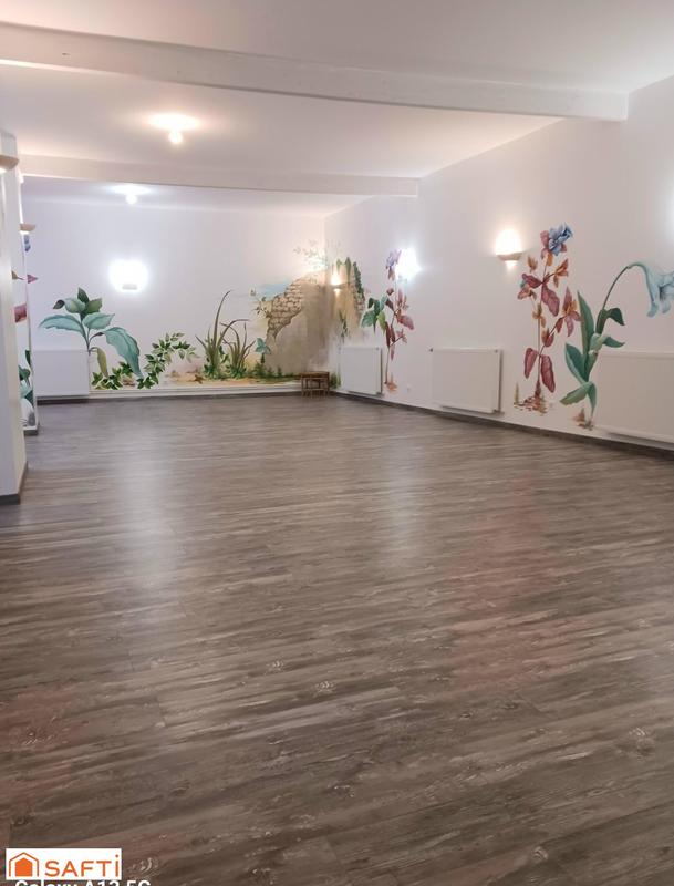 Maison - 700 m² - 18 pièces