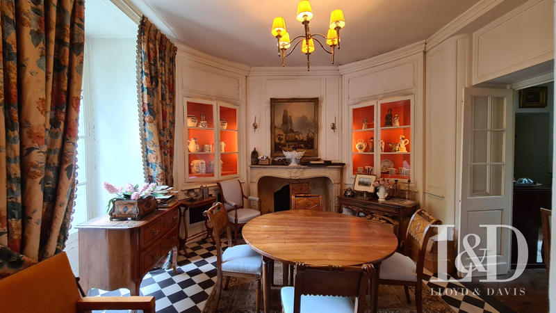 Bastide - 395 m² - 13 pièces