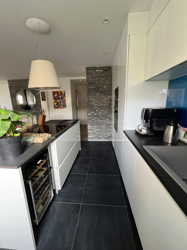 Appartement - 83 m² - 3 pièces