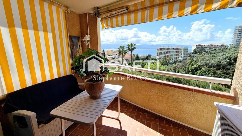 Appartement - 100 m² - 3 pièces