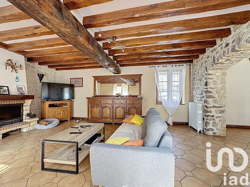 Maison - 246 m² - 9 pièces