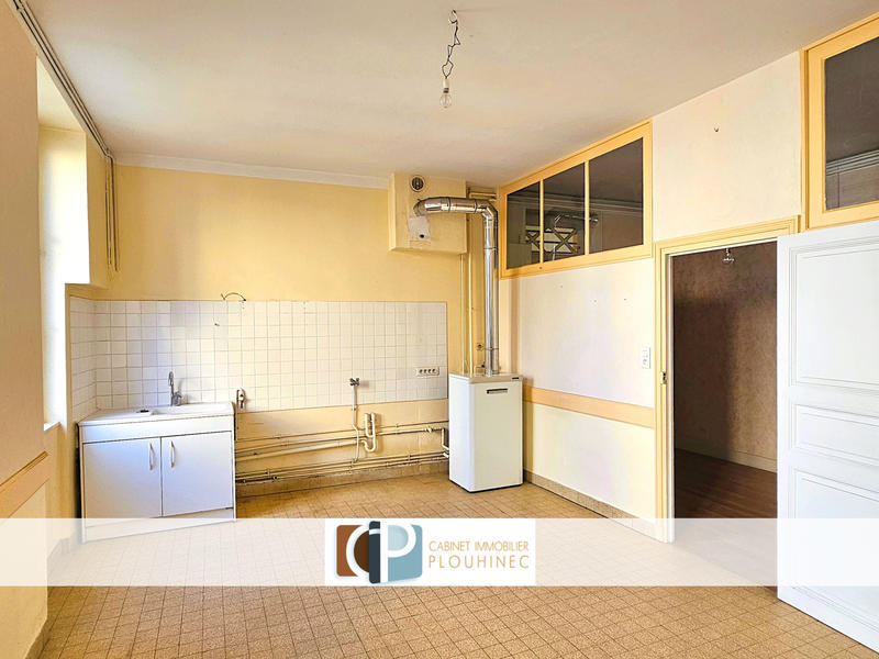 Appartement - 287 m² - 9 pièces