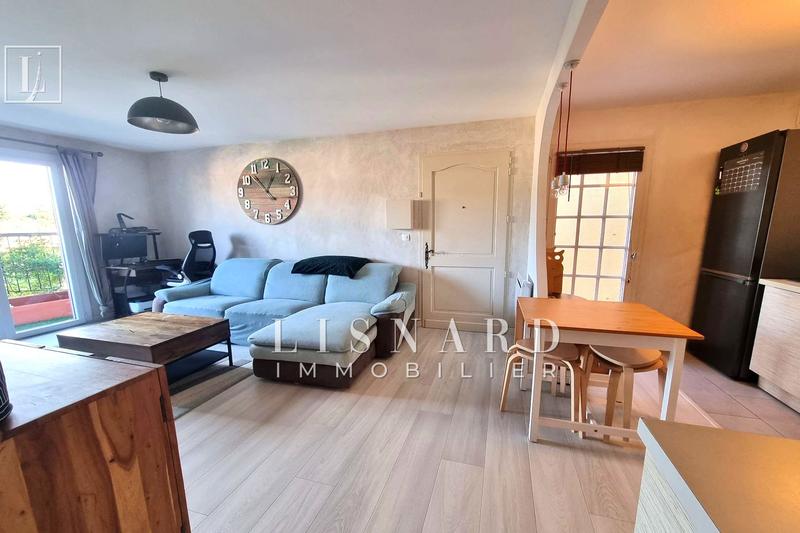 Appartement - 57 m² - 3 pièces