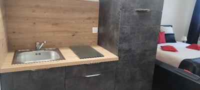 Studio - 28 m² - 1 pièce