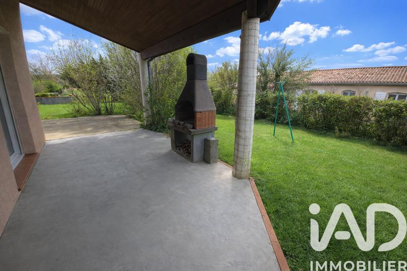 Maison - 251 m² - 10 pièces