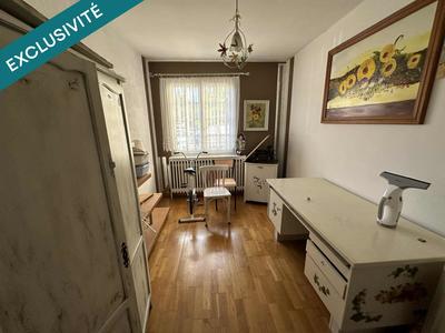 Maison - 82 m² - 5 pièces