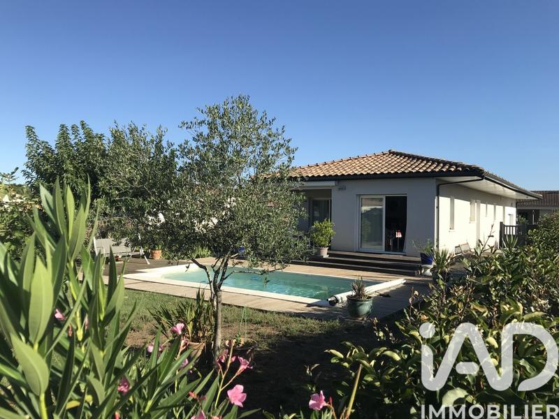 Maison - 96 m² - 4 pièces