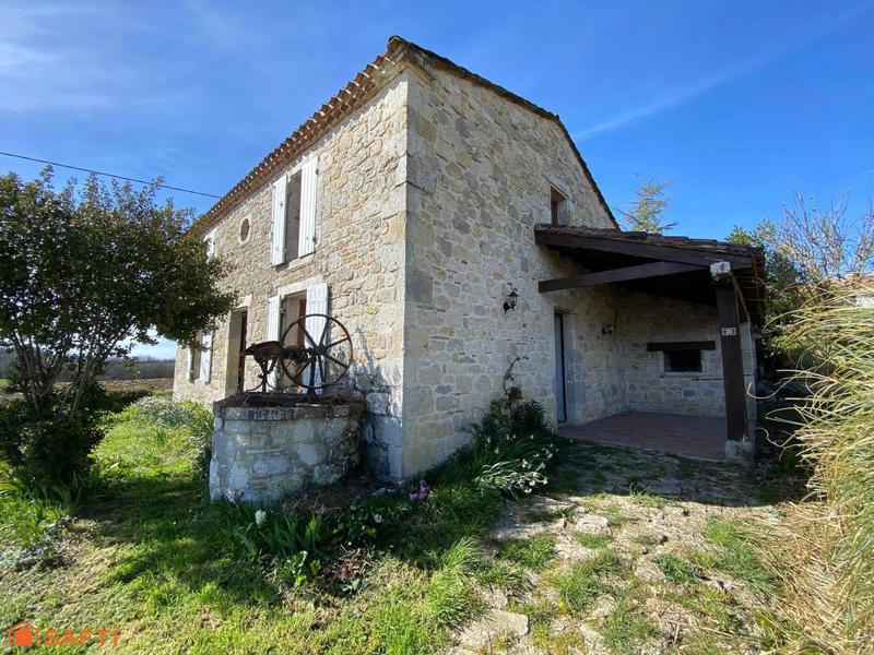 Maison - 122 m² - 4 pièces