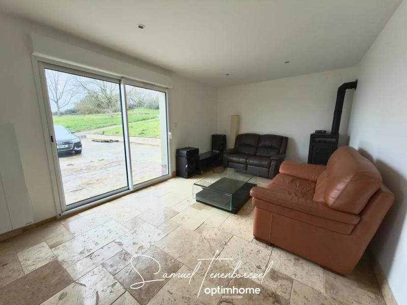 Propriété - 330 m² - 6 pièces