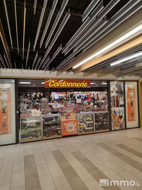 Fonds de commerce - 28 m²