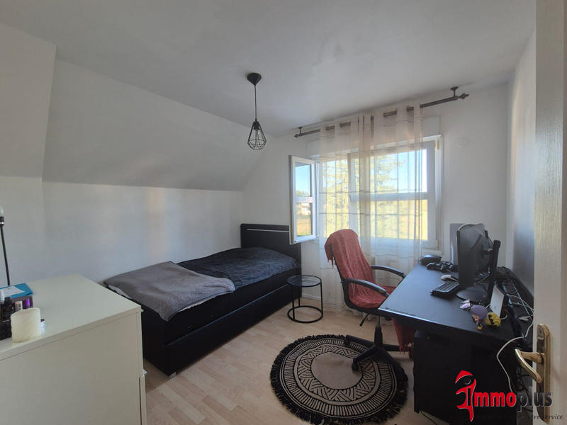 Maison - 103 m² - 5 pièces