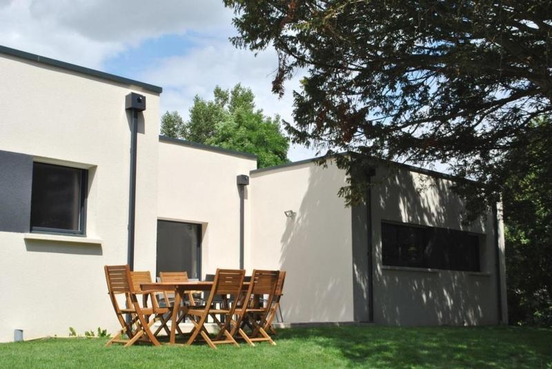 Maison - 211 m² - 8 pièces