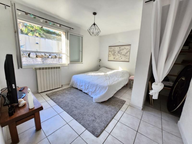 Maison - 200 m² - 8 pièces