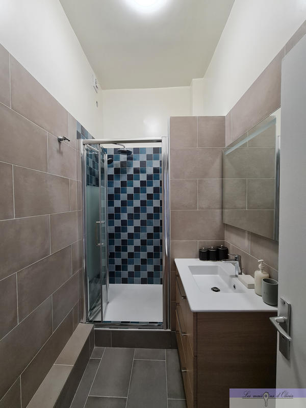 Appartement - 70 m² - 2 pièces