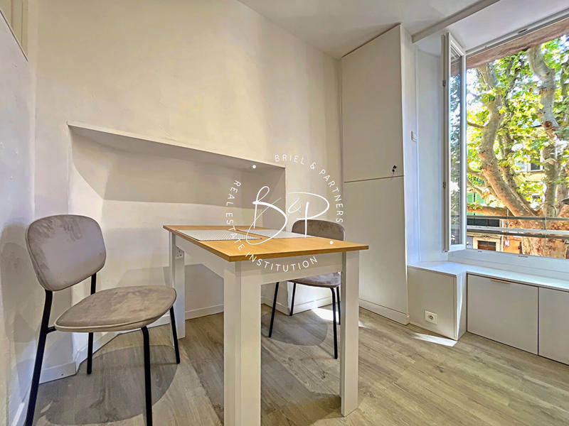 Local commercial - 54 m² - 3 pièces