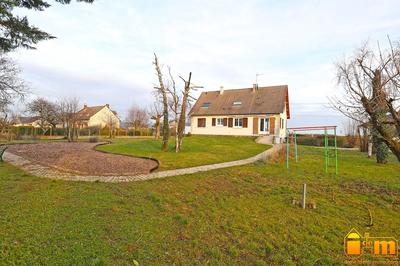 Pavillon - 139 m² - 6 pièces