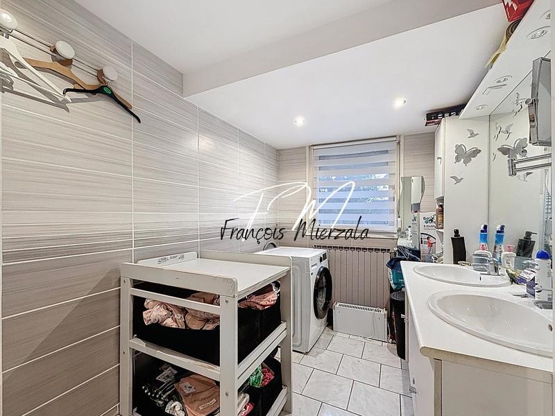 Maison - 112 m² - 6 pièces