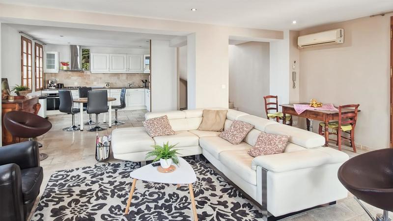 Maison - 153 m² - 6 pièces