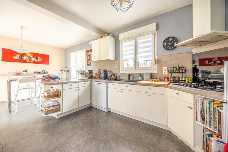 Maison - 150 m² - 5 pièces