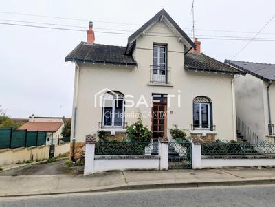 Maison - 128 m² - 7 pièces