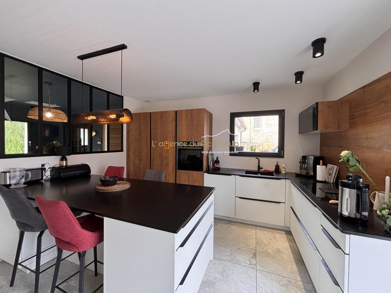 Villa - 155 m² - 4 pièces