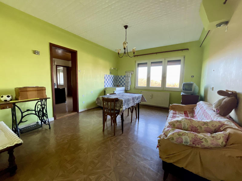 Maison - 290 m² - 9 pièces