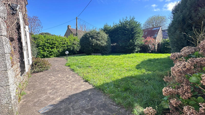 Maison - 104 m² - 4 pièces