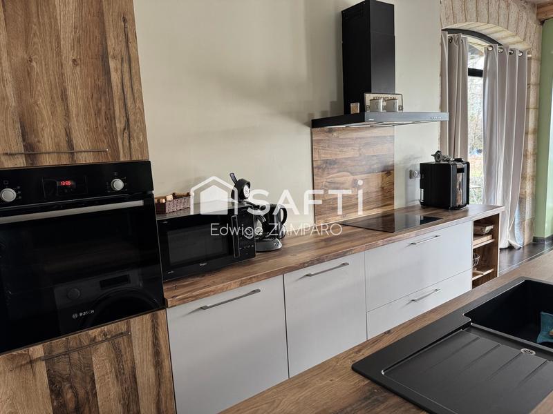 Maison de maîtres - 379 m² - 15 pièces