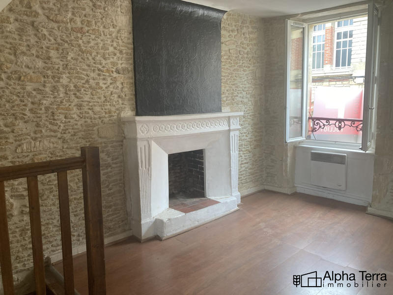 Maison ancienne - 108 m² - 9 pièces