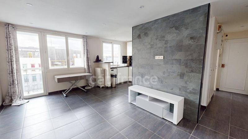 Appartement - 67 m² - 4 pièces