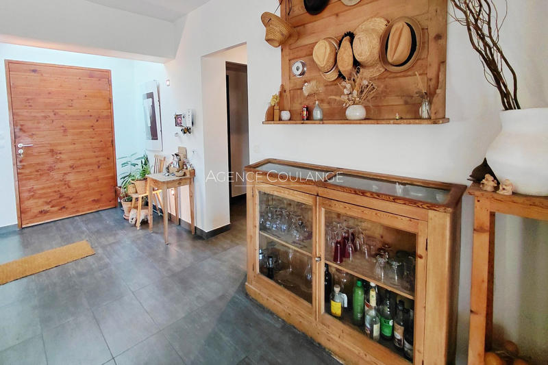 Villa - 180 m² - 5 pièces