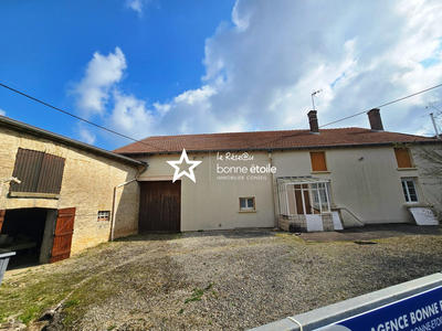 Maison - 97 m² - 3 pièces